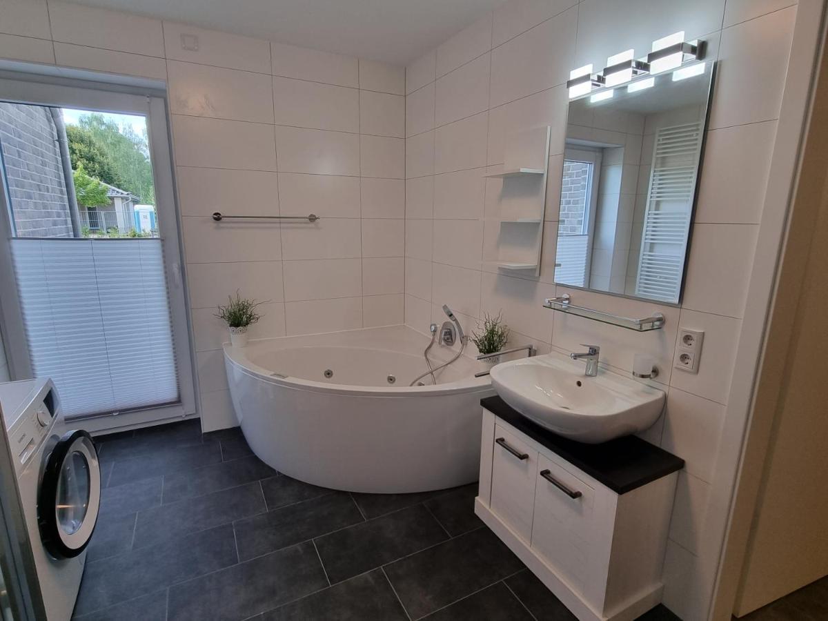 Park-Apartment Scharmuetzelsee Wohnung 1 Wendisch Rietz Bagian luar foto